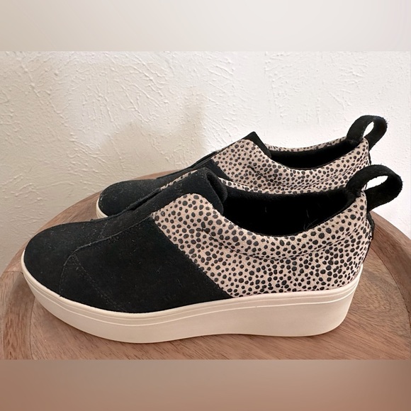 Tom’s Cheetah Amber Women’s Sneakers- 6 - Picture 3 of 4